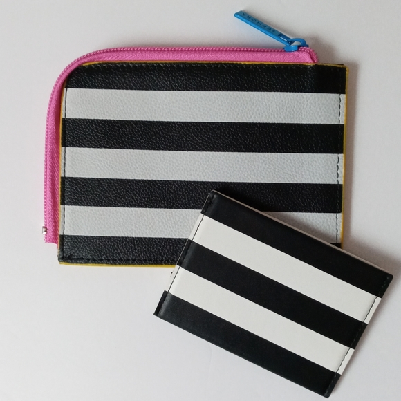 Sephora Handbags - Sephora Makeup Case & Mirror